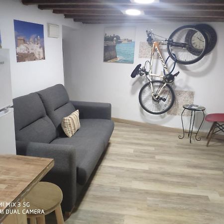 Cathedral Two Bedroom Unit & Two Balconies Cadice Esterno foto